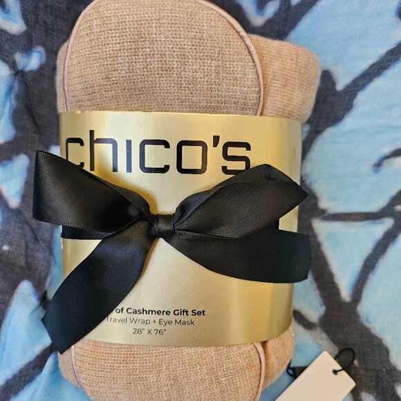 Chico's Accessories - NWT Chicos Travel Cashmere Set